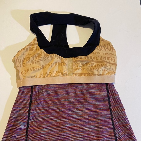 Lululemon Scoop Neck Tank built in bra, no size tag, maybe SZ S, GUC, see notes - Picture 7 of 10